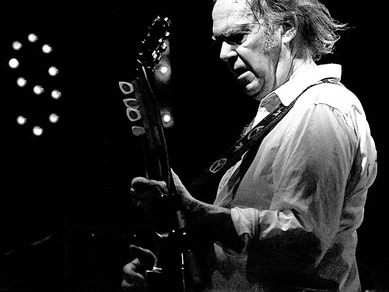 Neil Young: Early daze / Dume / Fu##in up